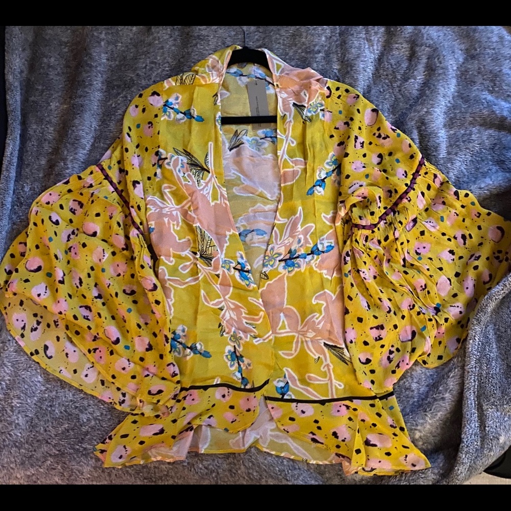 Anthropologie Romilly kimono